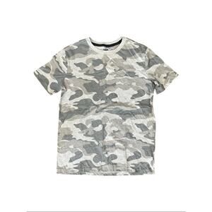 Old Navy Boys' Camo Print Crewneck Tee – Size XL (14–16)